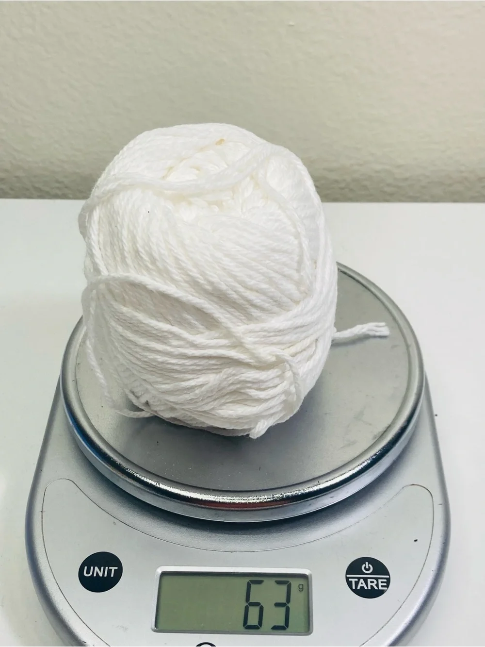 189 g / 6.67 oz Cotton Yarn Bundle - Blue and White
